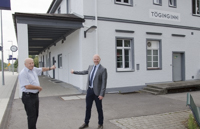 SPD-Politiker setzen sich für eine Erinnerungstafel für Wilhelm Hoegner ein. (Foto: Attenhauser)